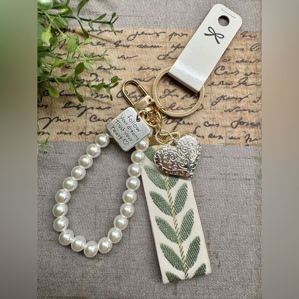 New Leaf, Faux Pearl, Heart Silver & Gold Tone Purse Charm Keychain - 5”